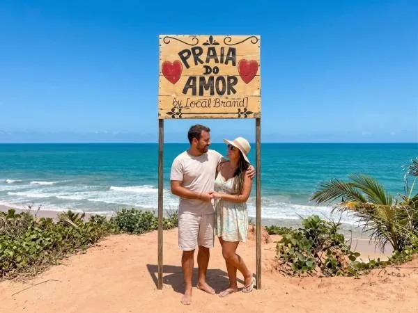 Praia do Amor Sign